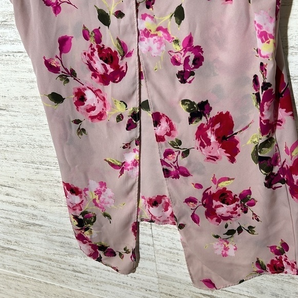 Express Open Back Pink Floral Top | S/P - Picture 3 of 5